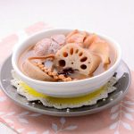 蓮藕鱆魚響螺豬腱湯 (附湯料)