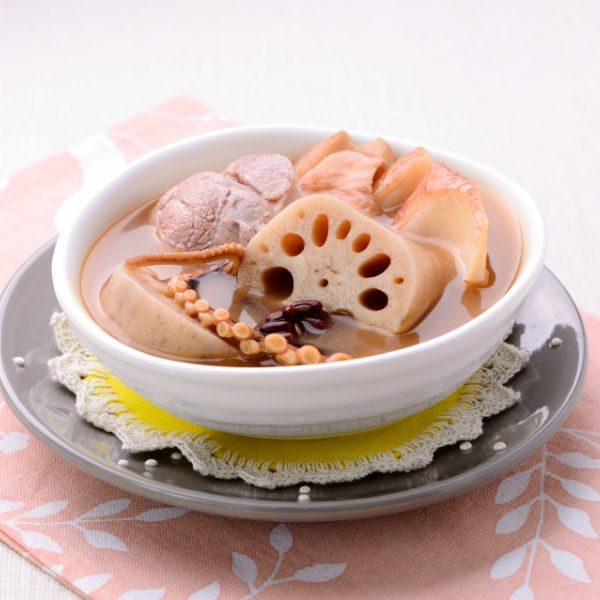 蓮藕鱆魚響螺豬腱湯 (附湯料)
